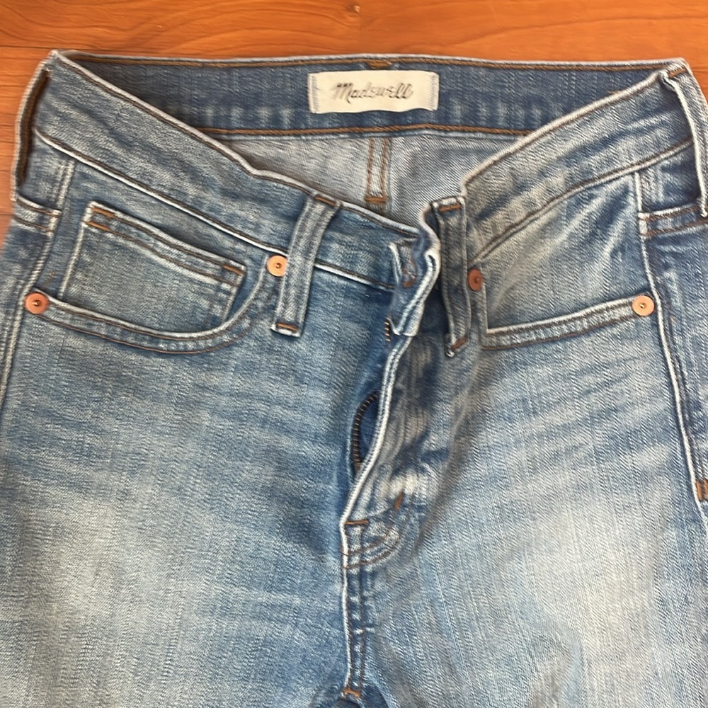 Madewell ripped skinny high rise jeans - Picture 2 of 3